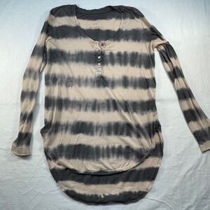 Free People We The Free: Cream Gray Tie Dye Long Sleeve Henley M